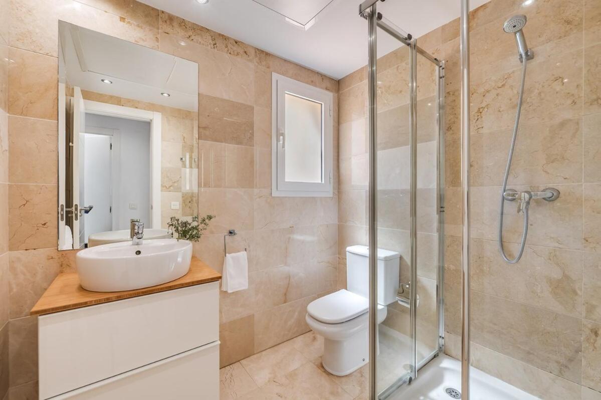 Appartamento New Spacious Townhouse In