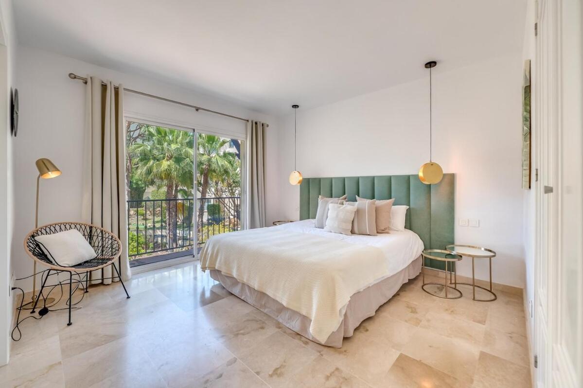 New Spacious Townhouse In Marbella